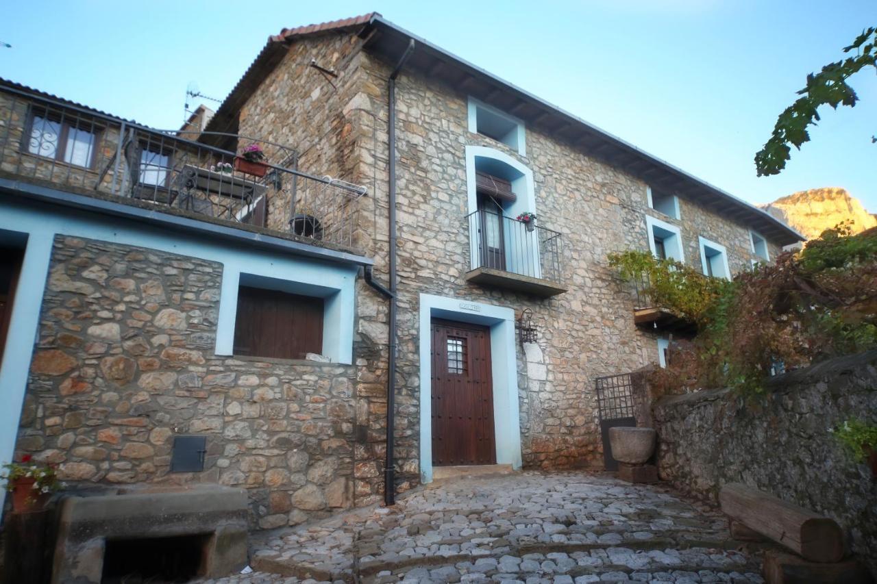 Apartamento El Fenal De Turmo Casa Rural "El Capricho De Nieves" Laspuña Eksteriør bilde